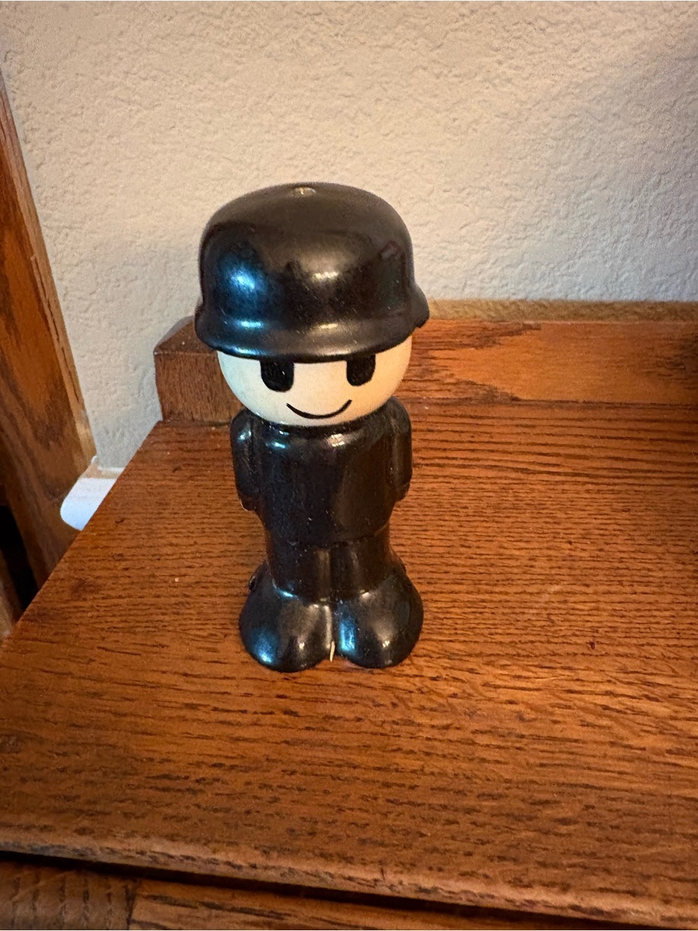 Vintage Fred the Flour Guy Pie Bird/Vent
